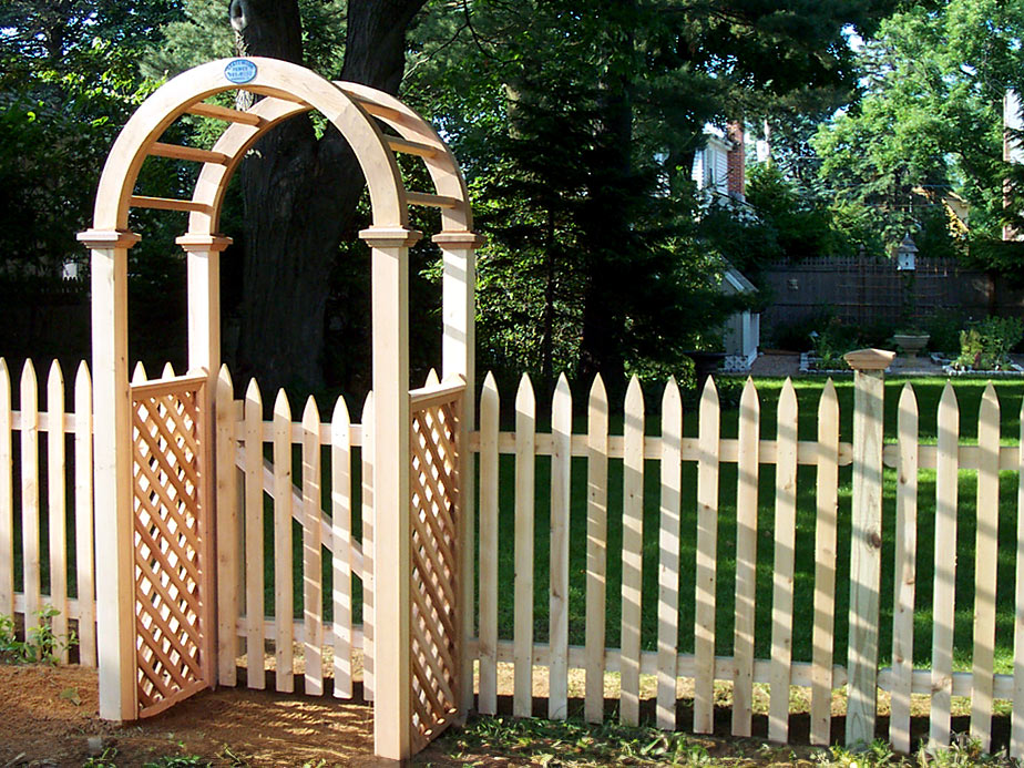 wood fence Kent County Rhode Island